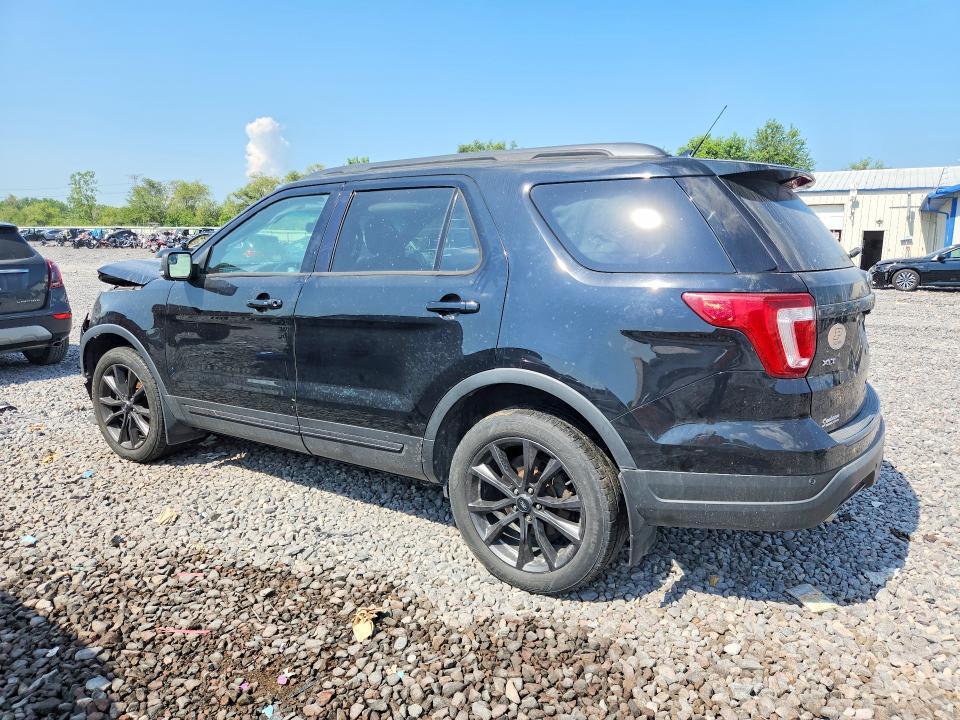 2018 FORD EXPLORER XLT — Фото 2 из 12