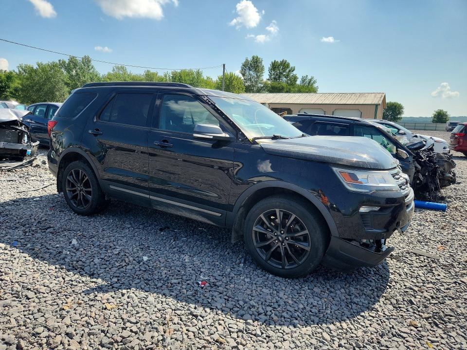 2018 FORD EXPLORER XLT — Фото 4 из 12