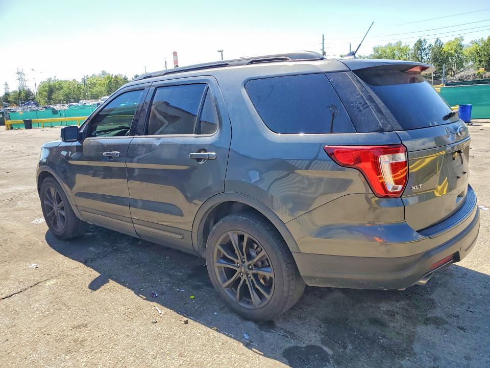 2018 FORD EXPLORER XLT — Фото 2 из 13