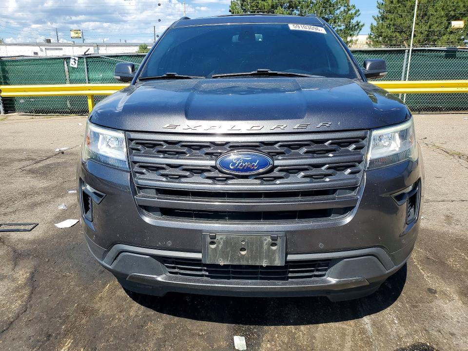 2018 FORD EXPLORER XLT — Фото 5 из 13