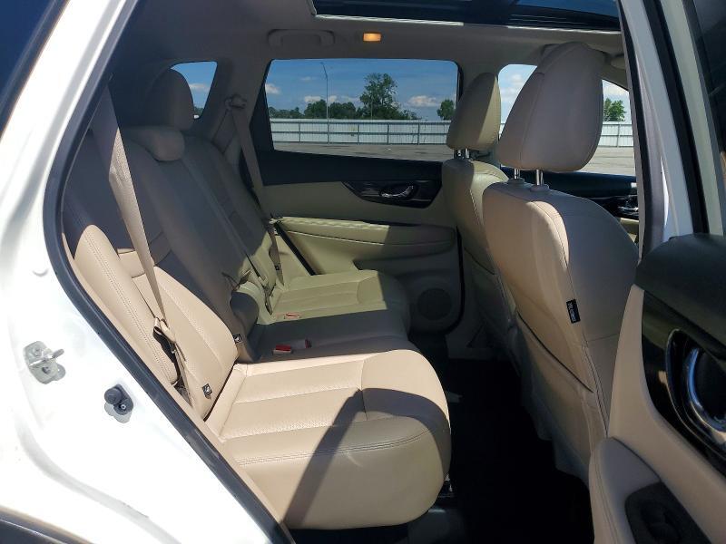 2018 NISSAN ROGUE SL — Фото 11 из 13