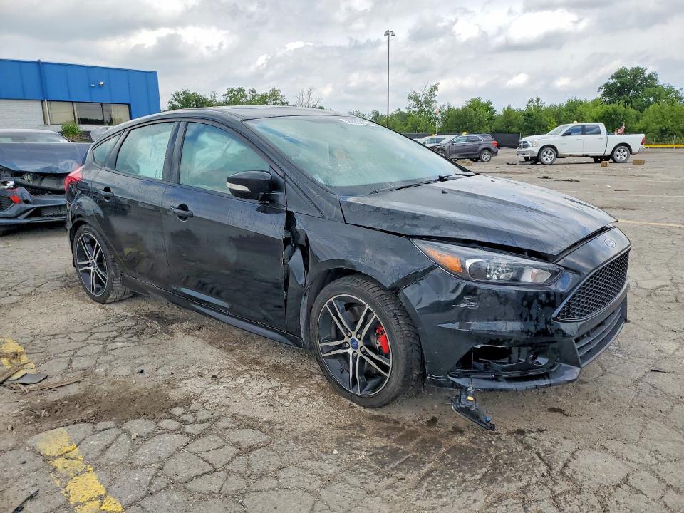 2018 FORD FOCUS ST — Фото 4 из 13