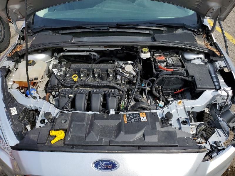1FADP3F29JL277081 2018 FORD FOCUS photo no. 11