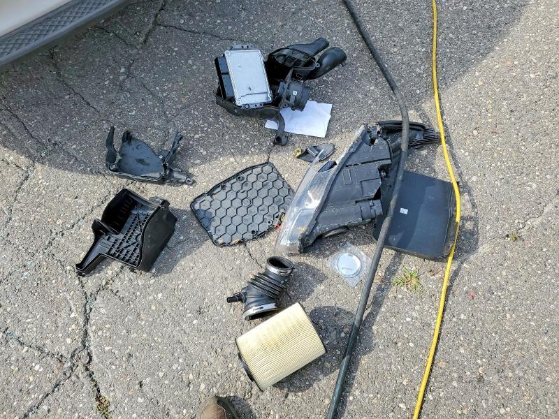 1FADP3F29JL277081 2018 FORD FOCUS photo no. 12