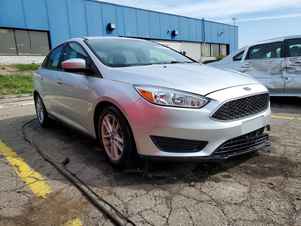 1FADP3F29JL277081 2018 FORD FOCUS photo no. 4