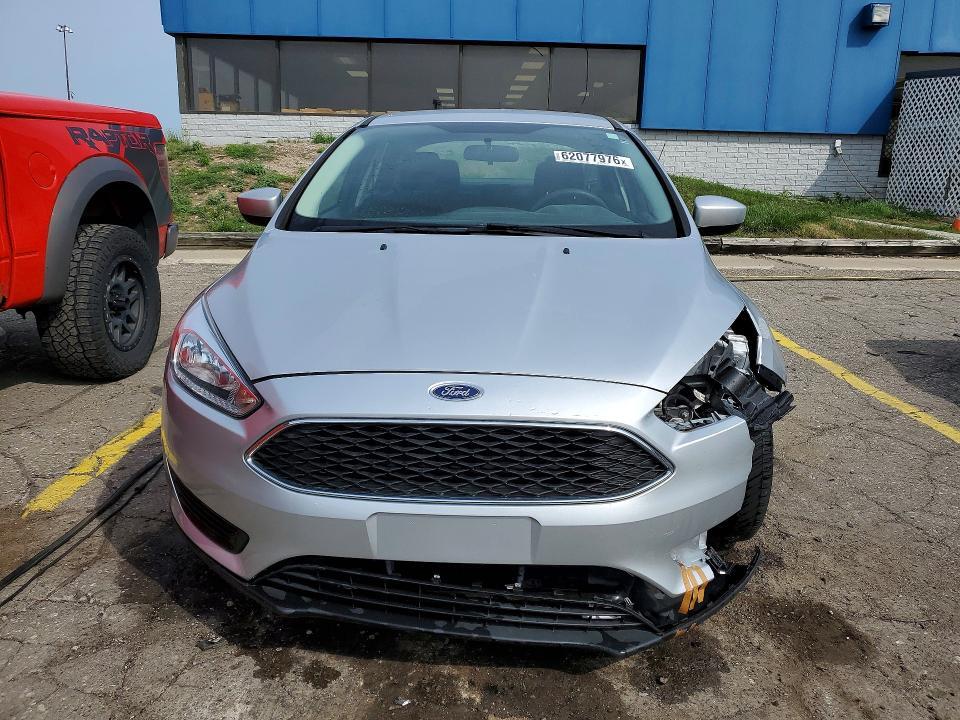 1FADP3F29JL277081 2018 FORD FOCUS photo no. 5