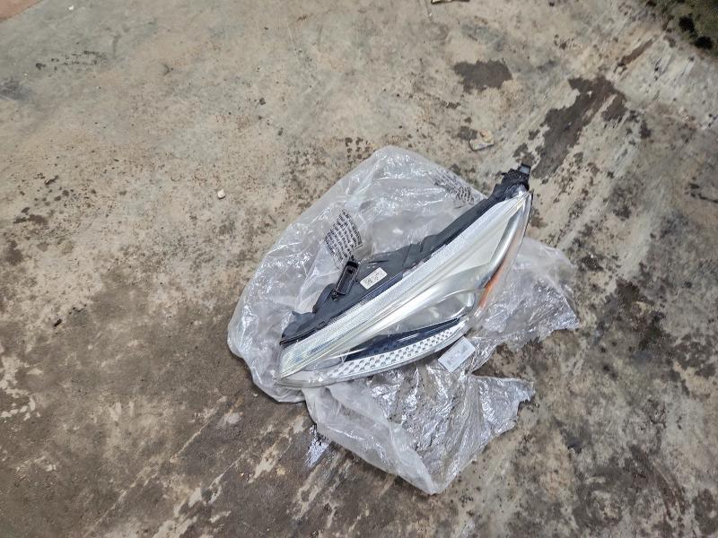 1FADP3F28JL227689 2018 FORD FOCUS photo no. 12