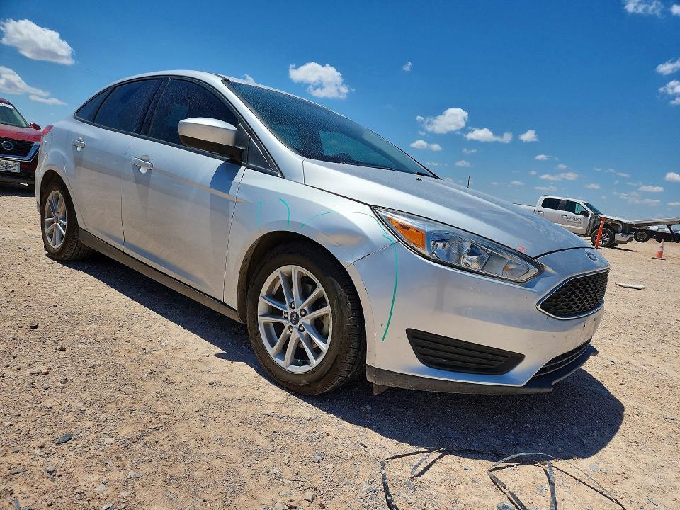 1FADP3FE4JL229739 2018 FORD FOCUS photo no. 4