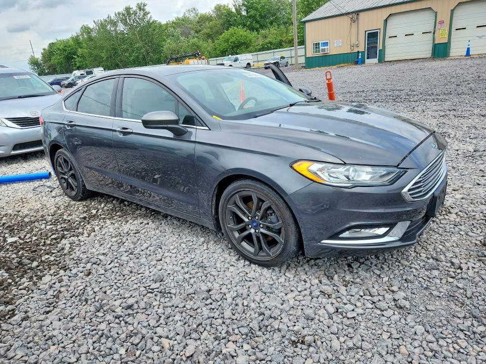 2018 FORD FUSION SE — Фото 4 из 12