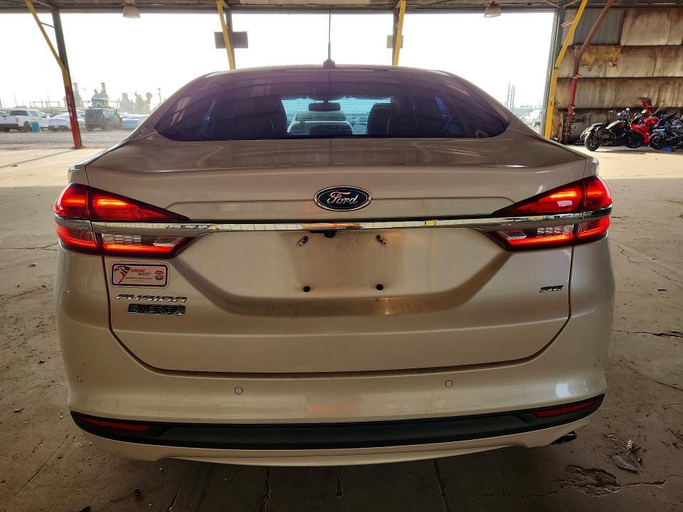 2018 FORD FUSION SE PHEV — Фото 6 из 12