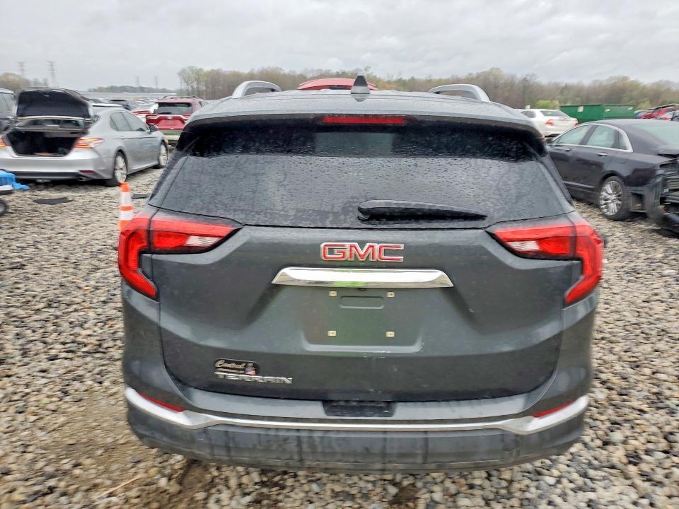 2018 GMC TERRAIN SLT — Фото 6 из 13
