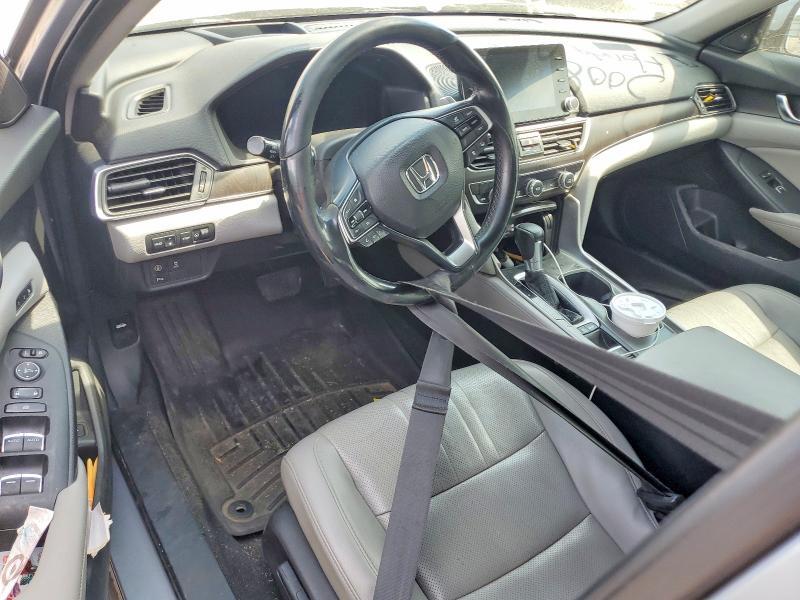 2018 HONDA ACCORD TOURING — Фото 8 из 12