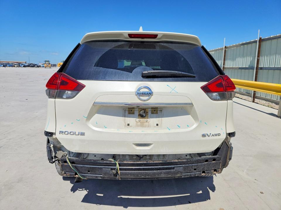 2018 NISSAN ROGUE SV — Фото 6 из 14