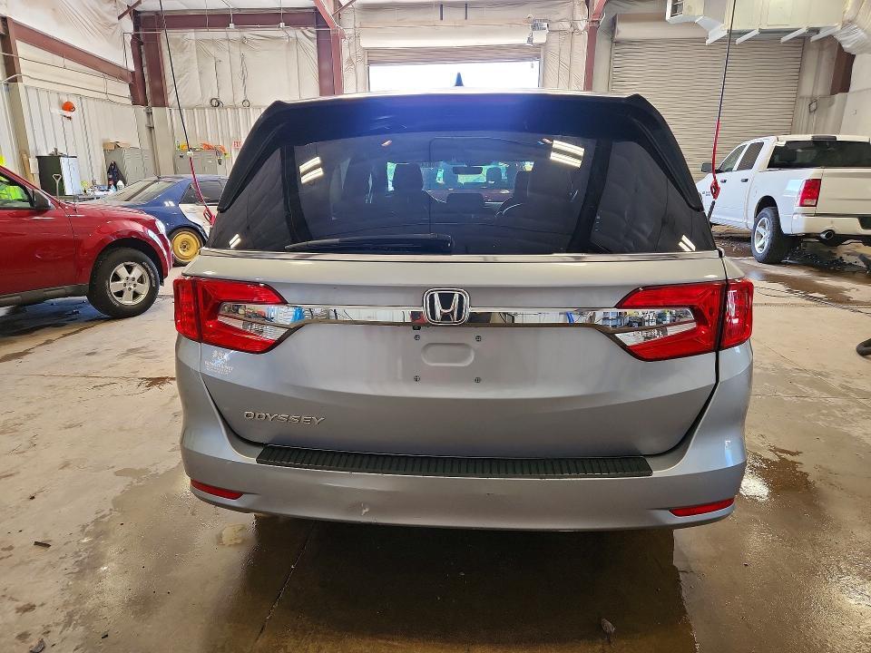 2018 HONDA ODYSSEY EXL — Фото 6 из 12