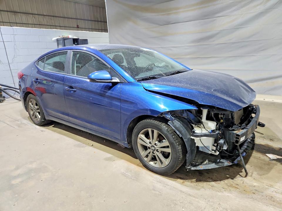 2018 HYUNDAI ELANTRA SEL — Фото 4 из 12