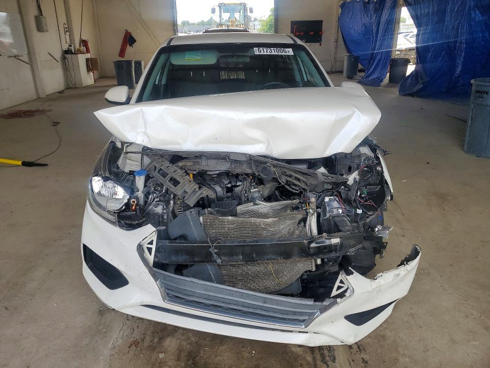 2018 HYUNDAI ACCENT SE — Фото 5 из 12