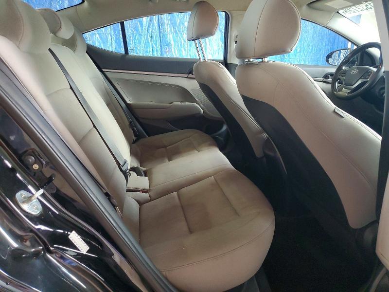2018 HYUNDAI ELANTRA SE — Фото 10 из 12
