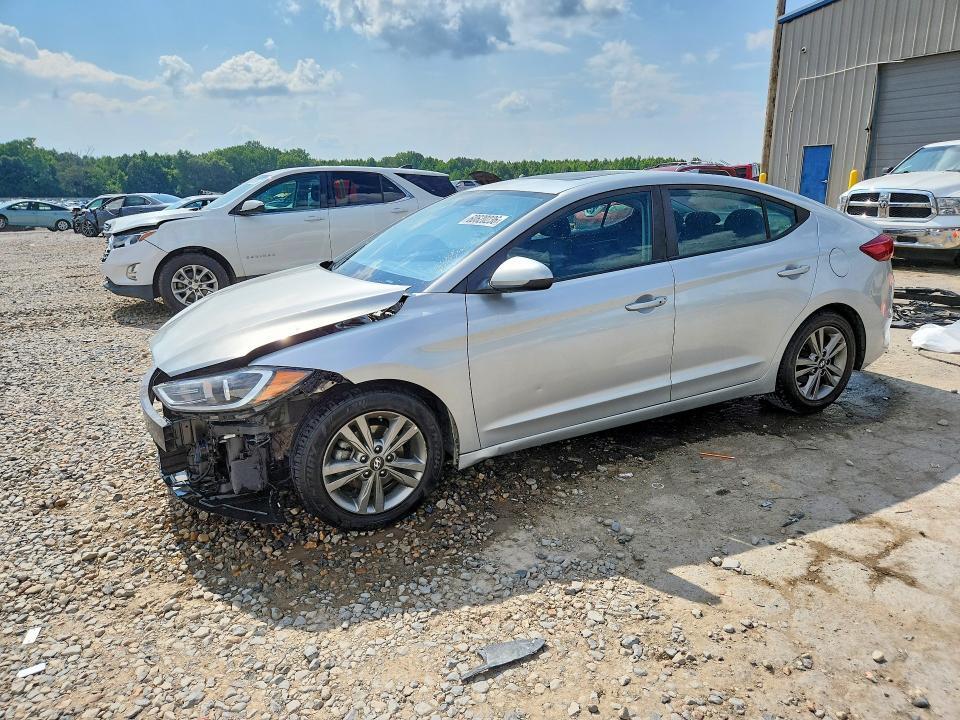5NPD84LF2JH397748 2018 HYUNDAI ELANTRA photo no. 1