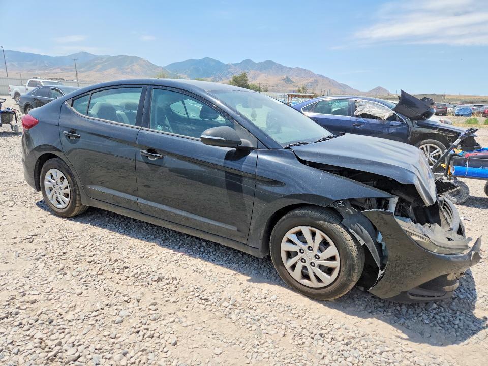 2018 HYUNDAI ELANTRA — Фото 4 из 12