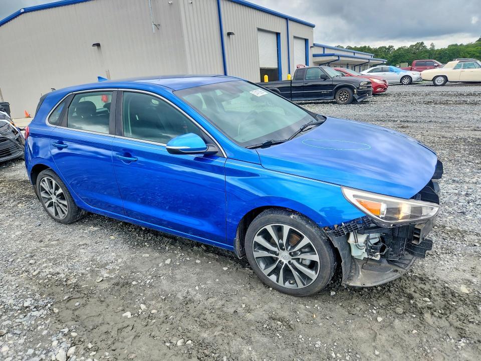 KMHH35LE1JU022237 2018 HYUNDAI ELANTRA GT photo no. 4