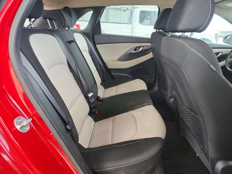 KMHH35LE6JU079470 2018 HYUNDAI ELANTRA GT photo no. 10