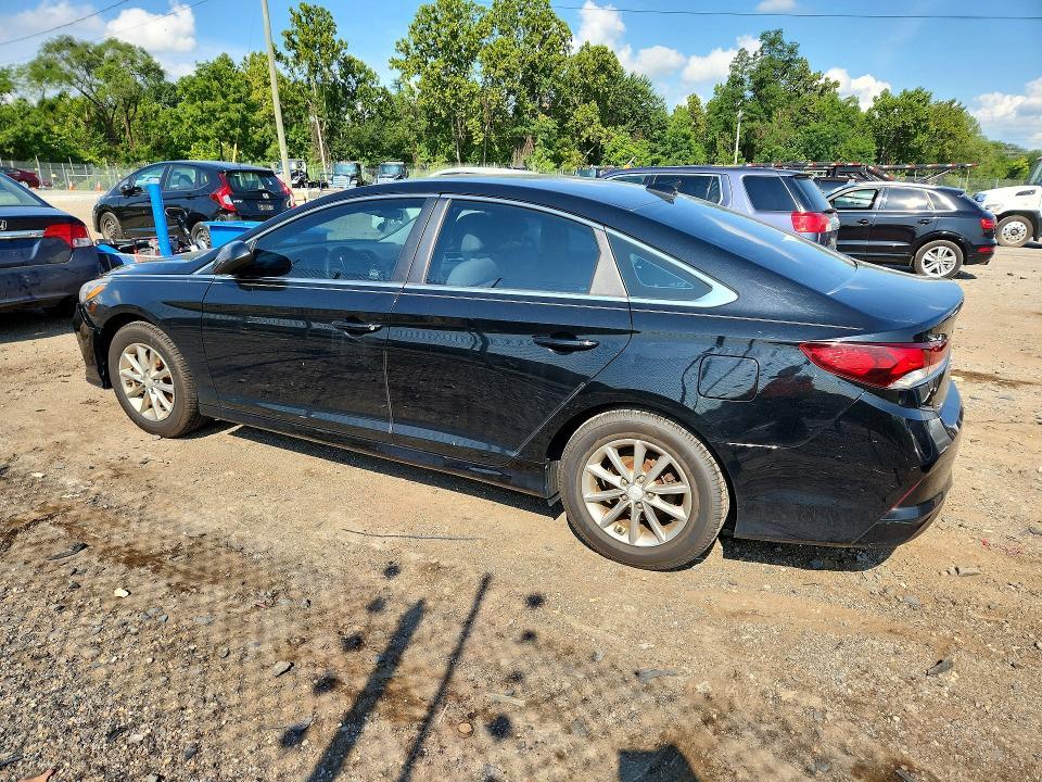 2018 HYUNDAI SONATA SE — Фото 2 из 12