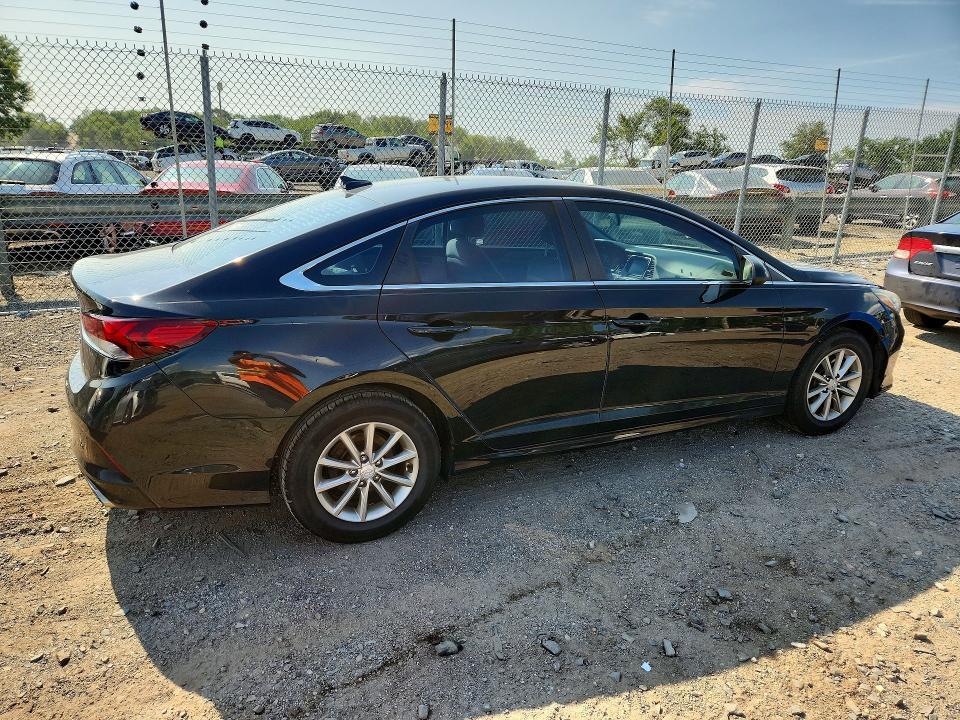 2018 HYUNDAI SONATA SE — Фото 3 из 12