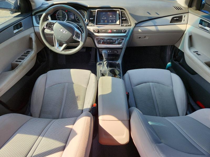 2018 HYUNDAI SONATA SE — Фото 8 из 12