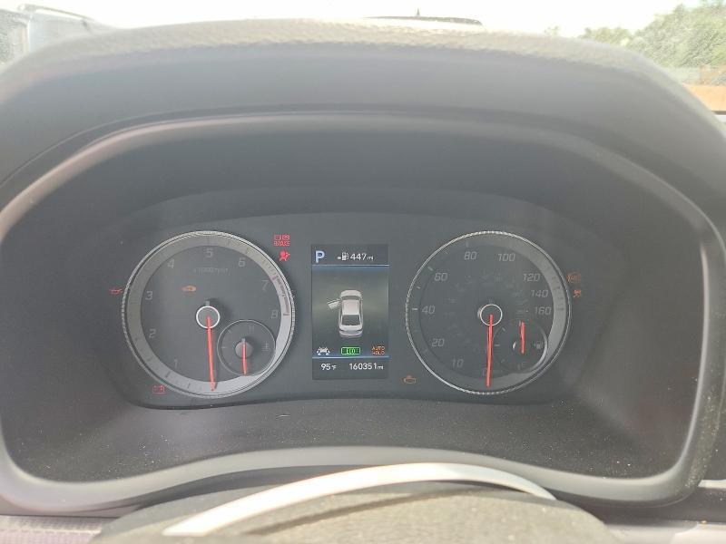 2018 HYUNDAI SONATA LIMITED 2.0T — Фото 9 из 12