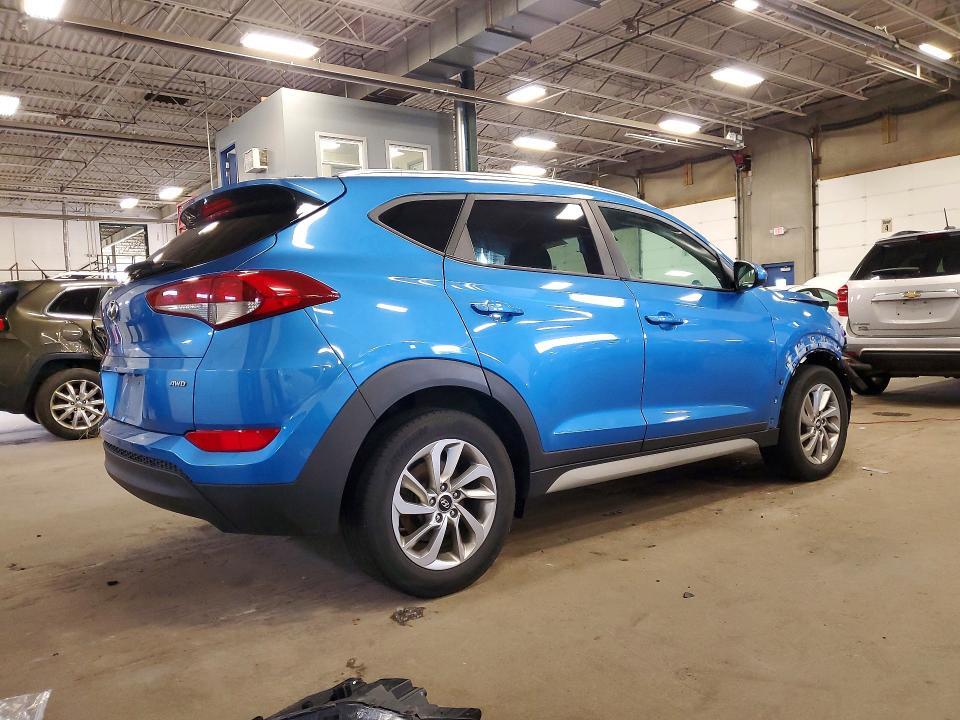 KM8J3CA40JU656526 2018 HYUNDAI TUCSON photo no. 3