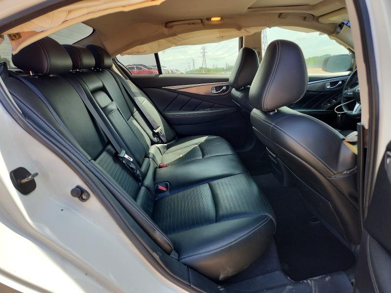 2018 INFINITI Q50 3.0T SPORT — Фото 10 из 12