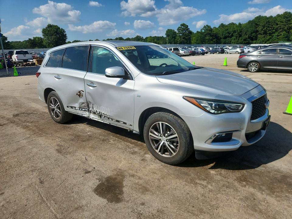 5N1DL0MM9JC526449 2018 INFINITI QX60 photo no. 4