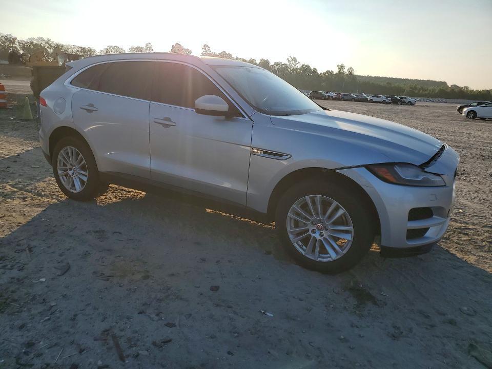 2018 JAGUAR F-PACE PRESTIGE — Фото 4 из 12