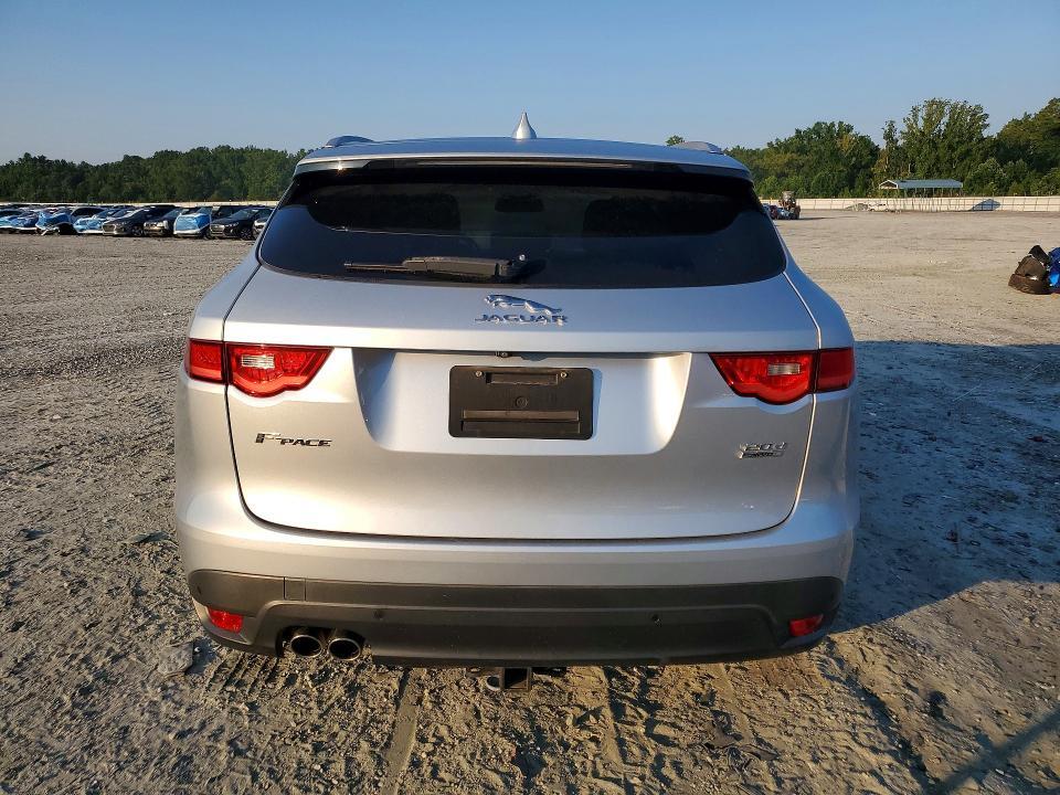 2018 JAGUAR F-PACE PRESTIGE — Фото 6 из 12
