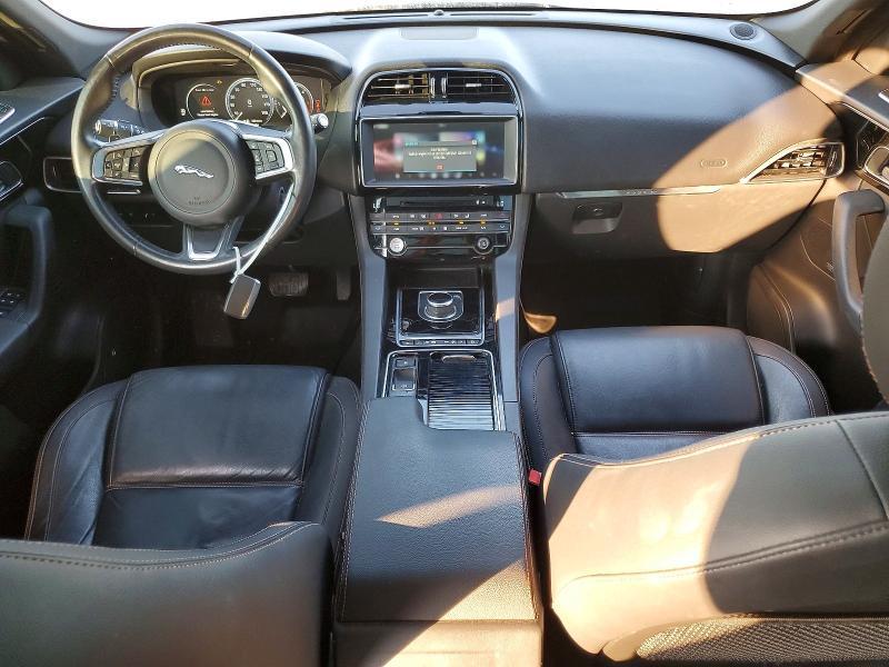 2018 JAGUAR F-PACE PRESTIGE — Фото 8 из 12
