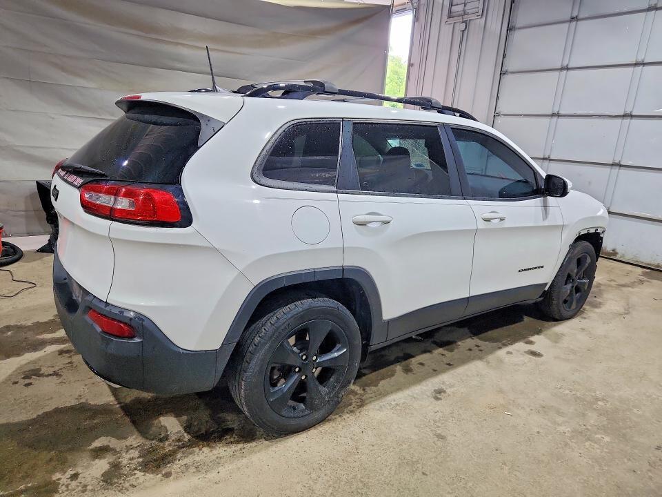 2018 JEEP CHEROKEE LATITUDE — Фото 3 из 13