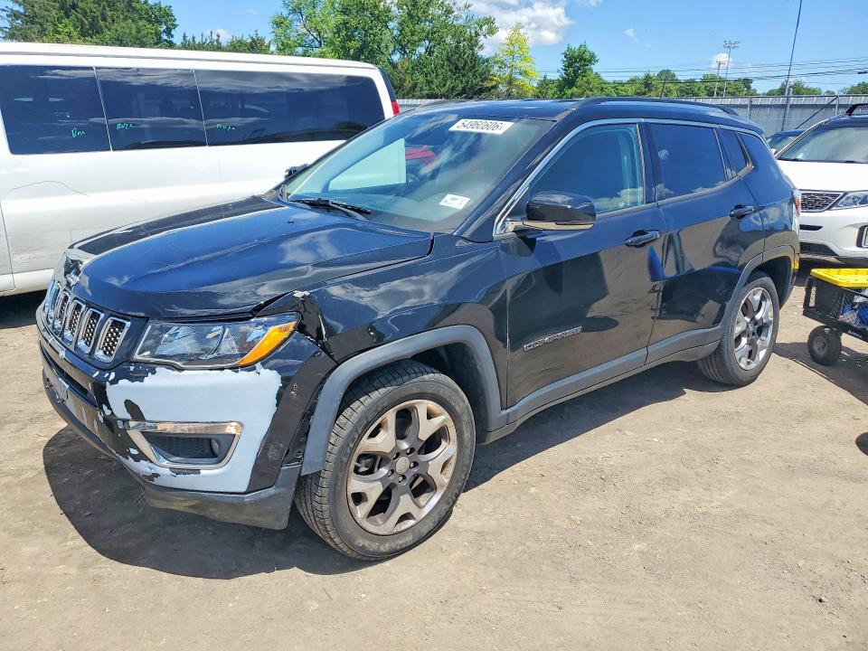 3C4NJDCB4JT135476 2018 JEEP COMPASS photo no. 1