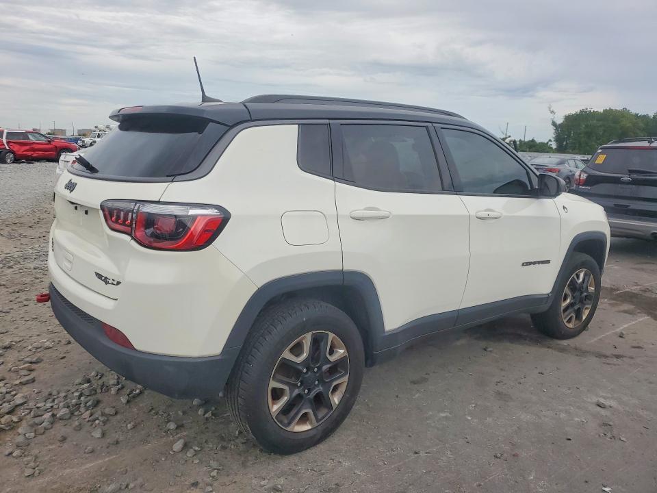 2018 JEEP COMPASS TRAILHAWK — Фото 3 из 13