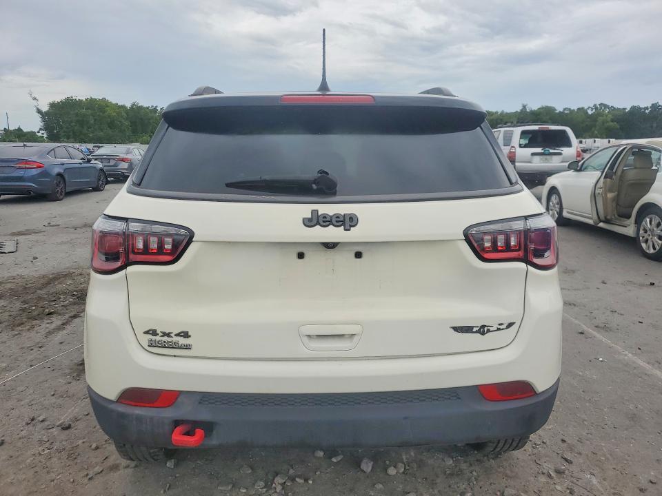 2018 JEEP COMPASS TRAILHAWK — Фото 6 из 13