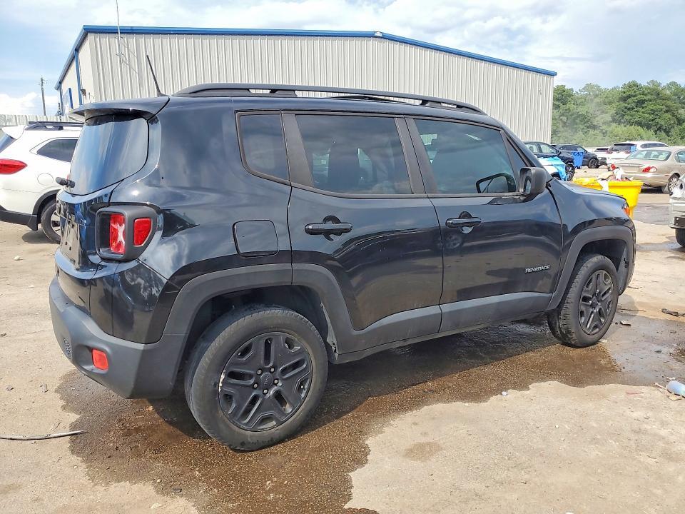 2018 JEEP RENEGADE SPORT — Фото 3 из 13