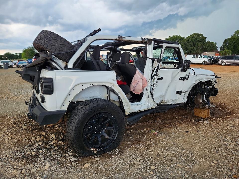 1C4HJXDG4JW167685 2018 JEEP WRANGLER UNLIMITED photo no. 3