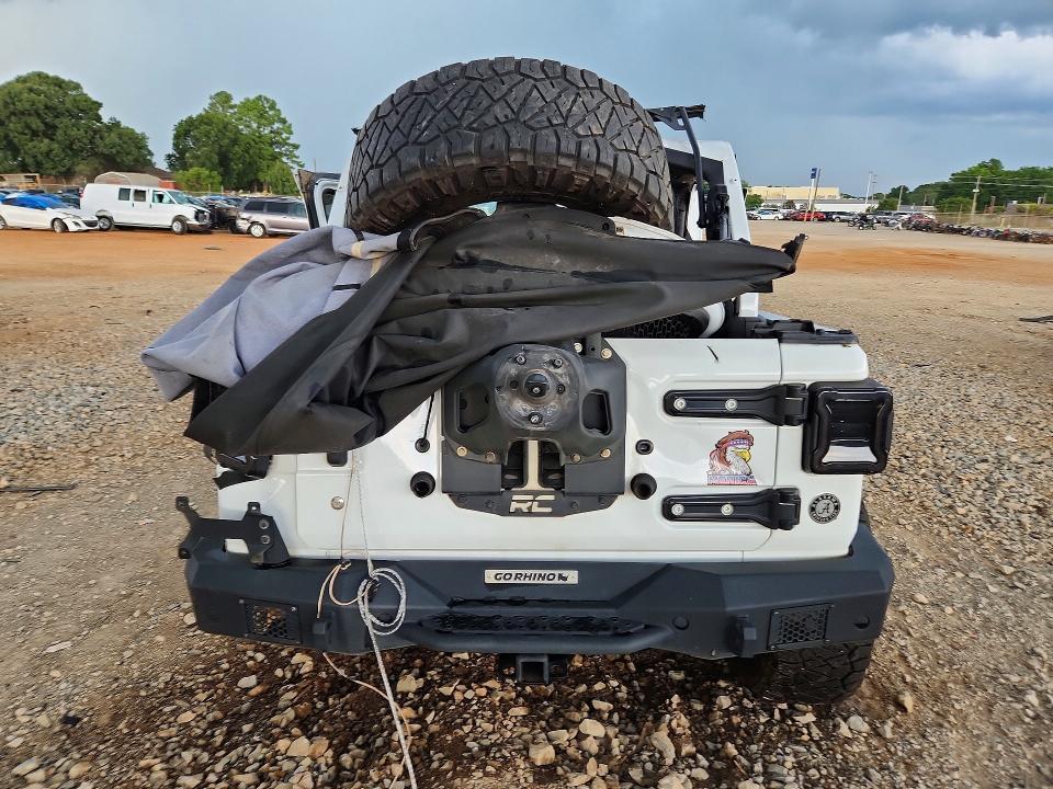 1C4HJXDG4JW167685 2018 JEEP WRANGLER UNLIMITED photo no. 6