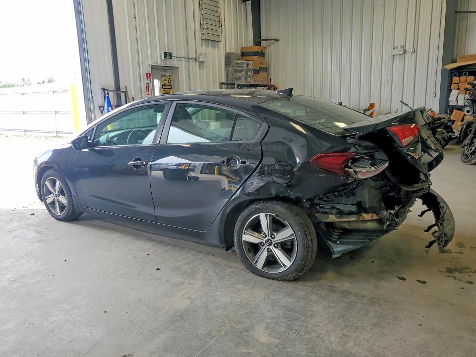 2018 KIA FORTE LX — Фото 2 из 13
