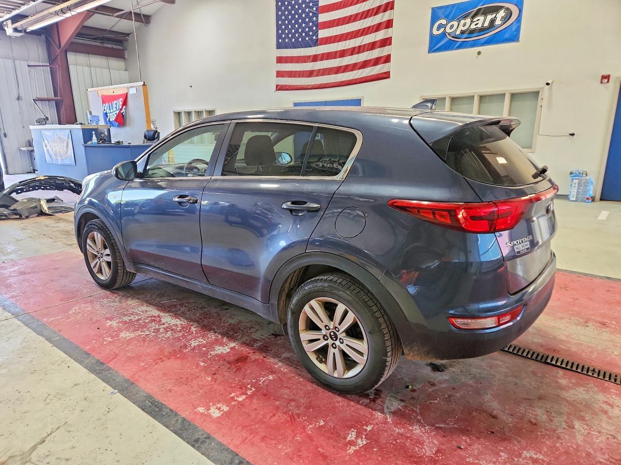 2018 KIA SPORTAGE LX — Фото 2 из 13