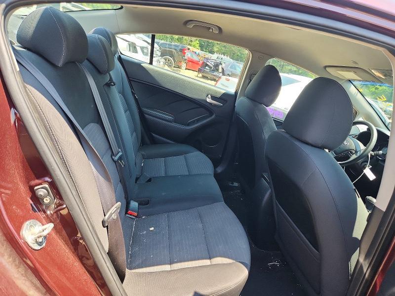 2018 KIA FORTE LX — Фото 10 из 12