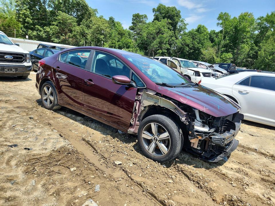 2018 KIA FORTE LX — Фото 4 из 12