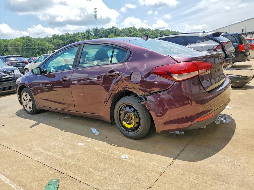 2018 KIA FORTE LX — Фото 2 из 12