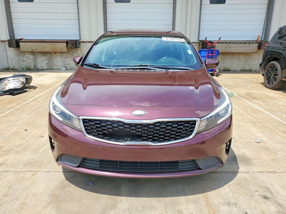 2018 KIA FORTE LX — Фото 5 из 12