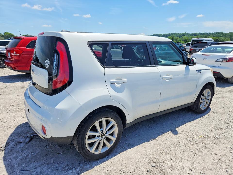2018 KIA SOUL + — Фото 3 из 12