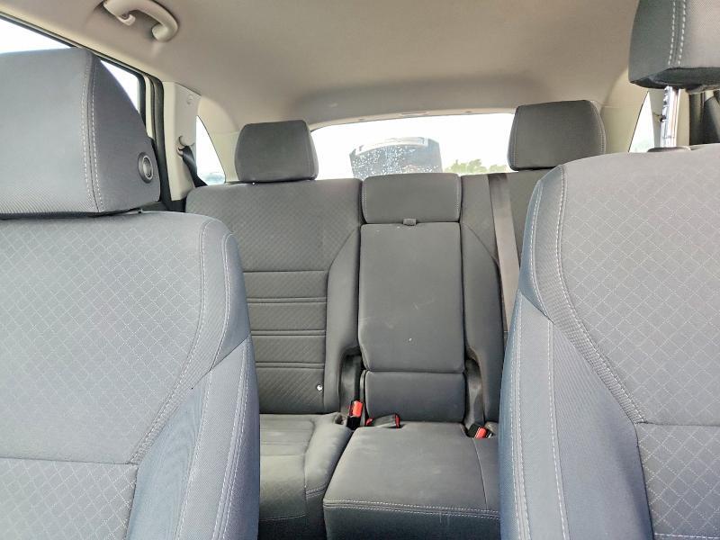 2018 KIA SORENTO LX — Фото 10 из 13